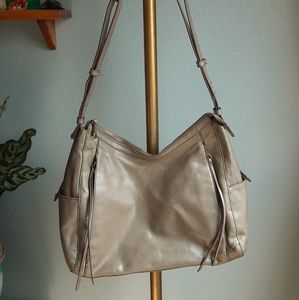HOBO Horizon Shoulder Bag in Taupe